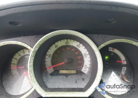 2013 Toyota Tacoma Prerunner z USA, uszkodzony, nr VIN 5TFJX4GN2DX016349